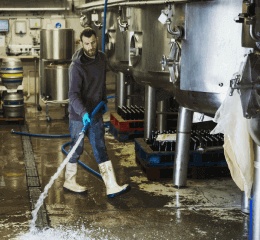 Bir Su Deposunu Yılda Kaç Kez Temizlemeliyiz?